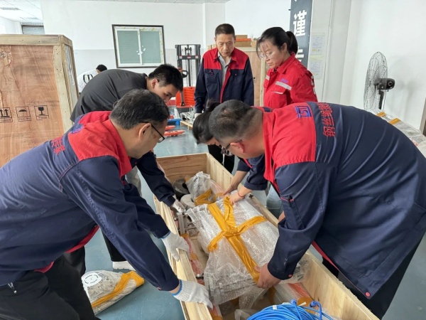 破暑前行，全員沖刺，鑄就泰斯特新速度！